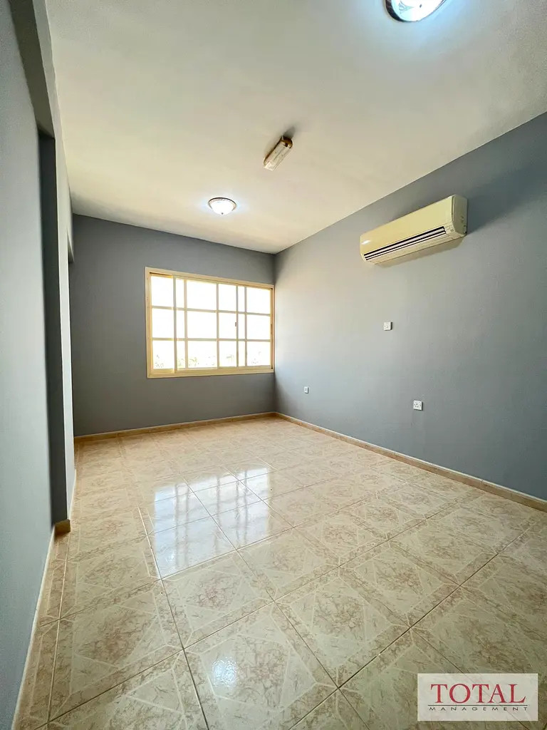 Apartment Unfurnished 1 bedroom Direct from the owner Ras