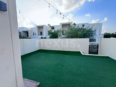 Vacant | Type I | 3 + Maid | Close To Park