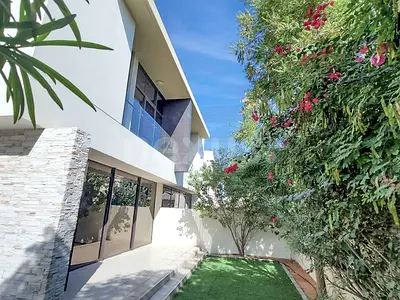 Family Home | Landscaped | Multiple Cheques