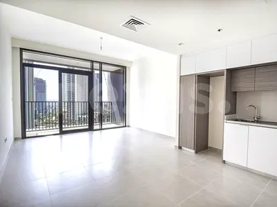 Waterfront Living | Exclusive | Brand New