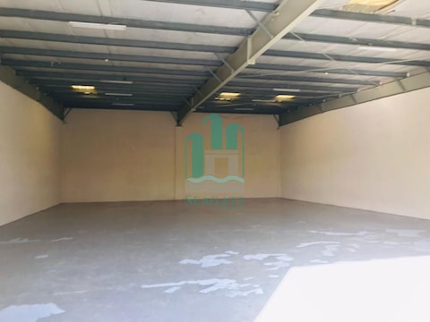 18000 Sq Ft Warehouse For Sale In Al Quoz