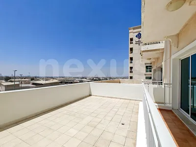 Competitive Price | Vacant Now | Near The Mall