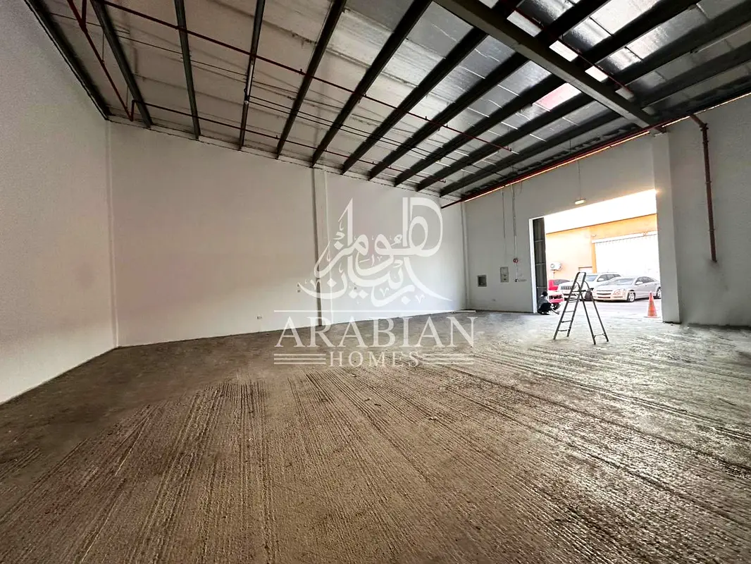 Warehouse Warehouse for Rent in Mussafah Industrial AreaAbu Dhabi