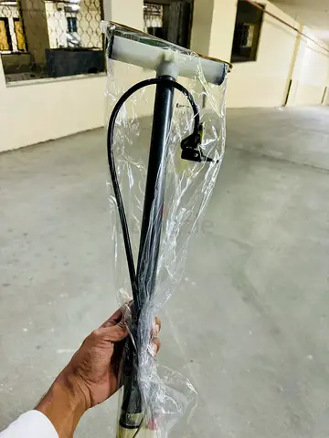 Manual air pump for cycle