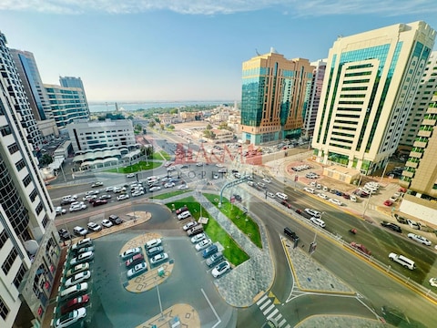 One Month Free | 2-bedroom Apartment With Stunning Sea View, Gym & Basement Parking For Aed 85,000