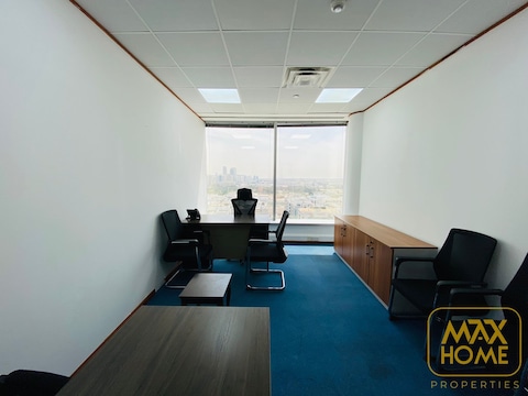 Spacious Workspace | Flexible Payments |