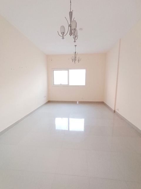 One Month Free Very Neat And Clean 2 Bhk Central Ac With Balcony