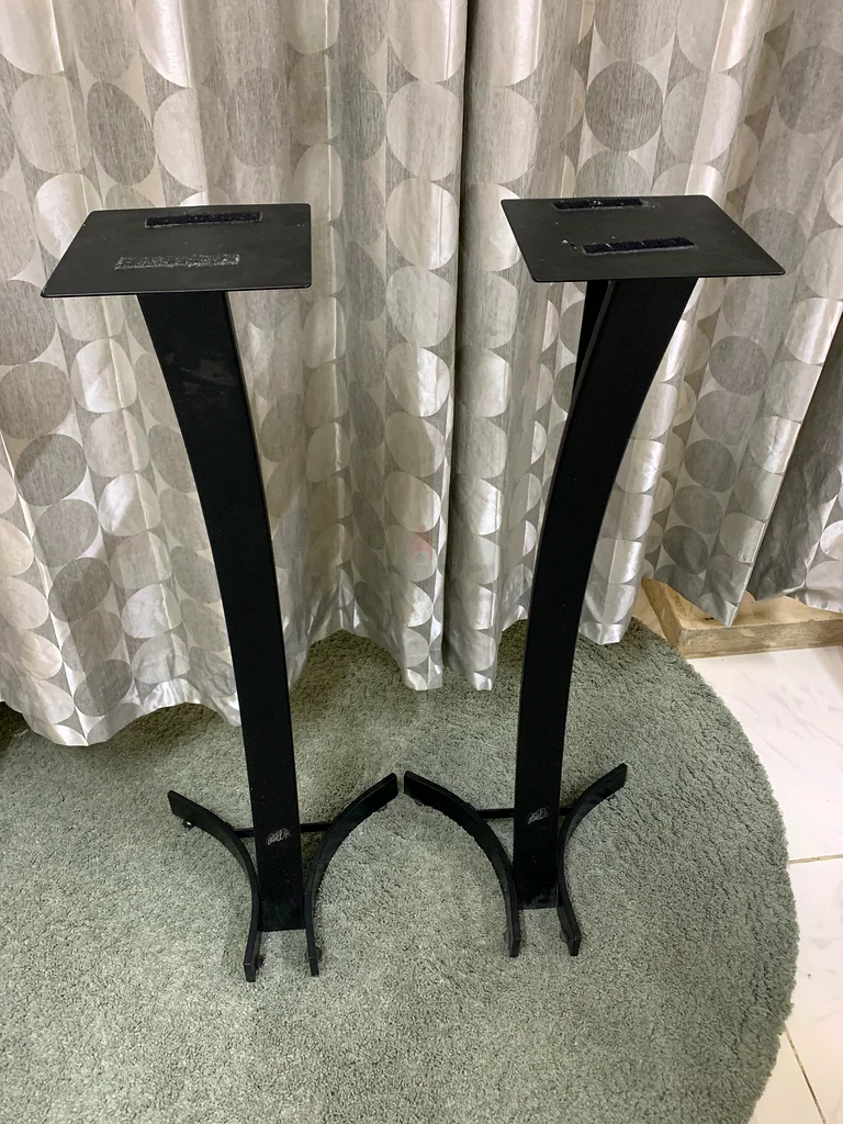 2PC Bello BIG SPEAKERS STANDS