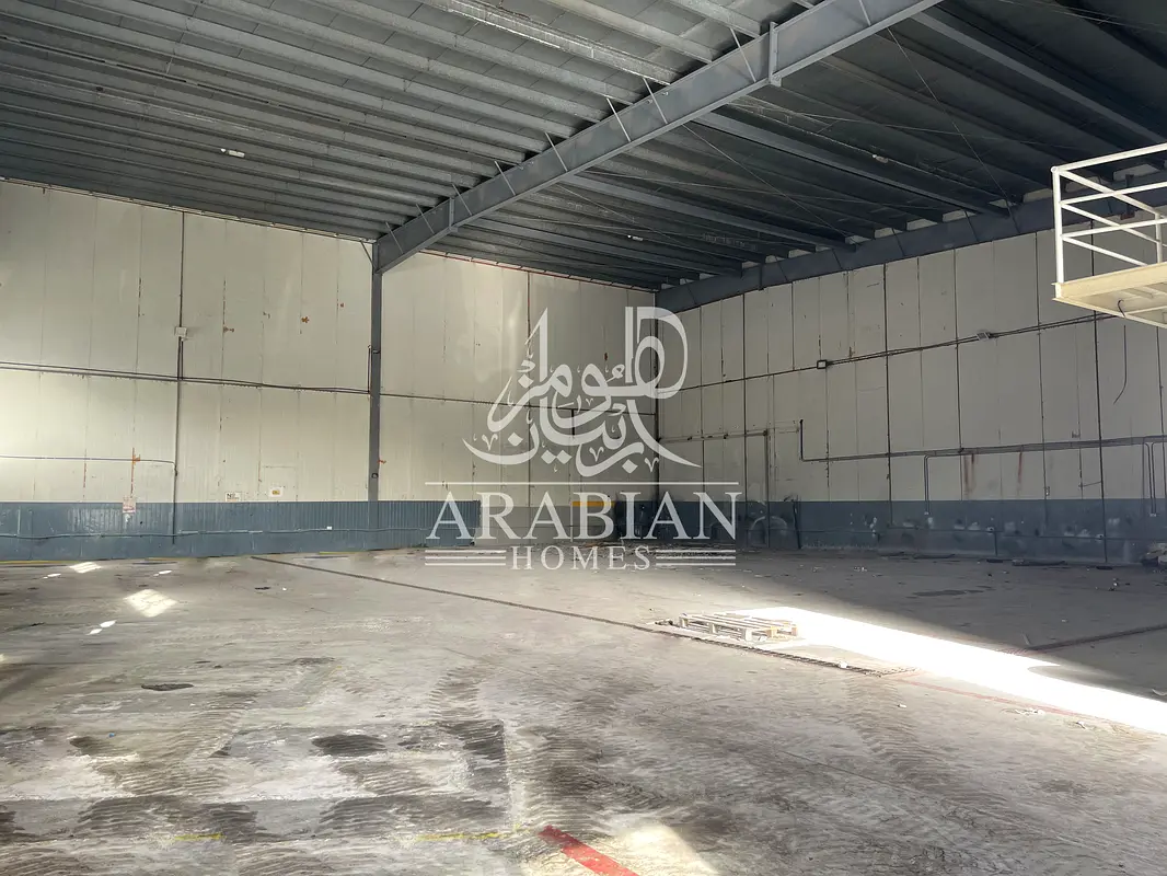 Warehouse 720sq.m Warehouse for Rent in Mussafah Industrial Area