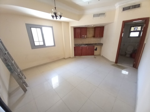 Separate Kitchen Studio Available One Manth Free Only 15k Very Spacious School Area In Sharjah Muwa