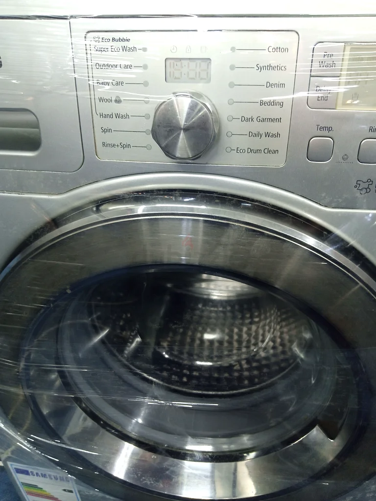 Washing machine with free hone delivery.63243190030850113