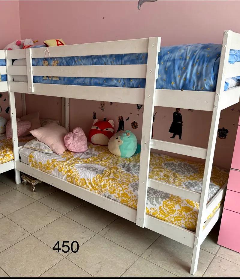 Bunk bed