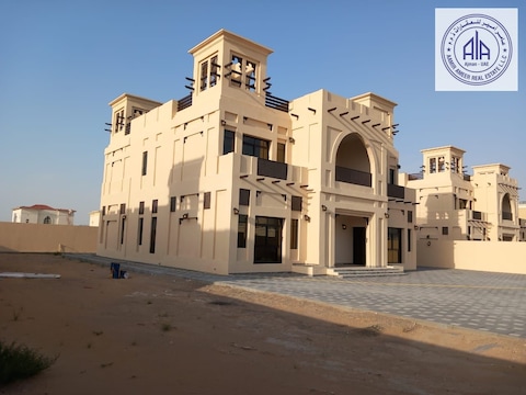 Luxury Villa For Rent In Sharjah
