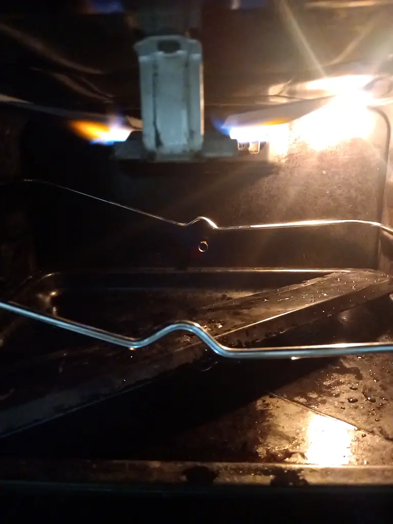 Expact leaving low price Cooking range