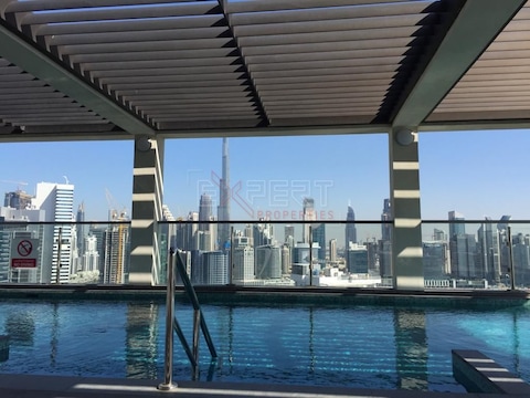 Burj Khalifa Views | Luxurious Design | Free Hold
