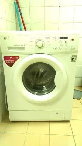 7kg White Front Load Washing Machine Brand Name LG FREE DELIVERY +WARRANTY