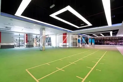 Prime Space In European Business Center Dip