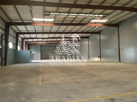 720sq.m Warehouse For Rent In Industrial City Abu Dhabi