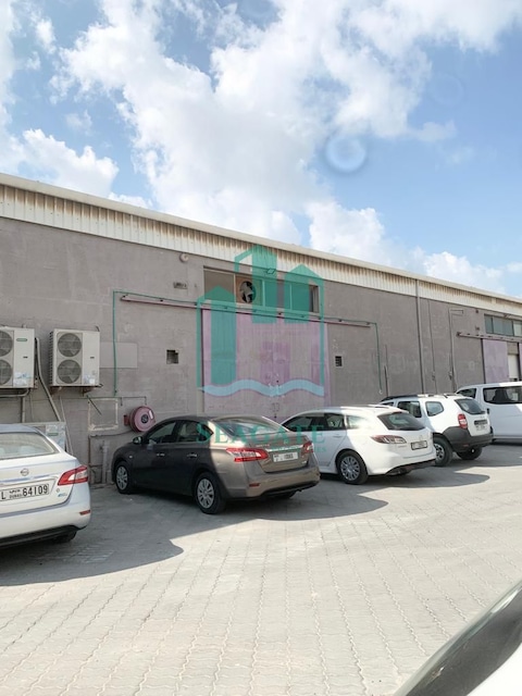 Excellent Warehouse For Sale In Al Quoz