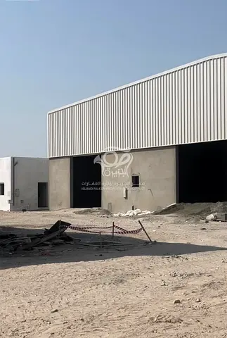 Spacious Warehouse L Excellent Location L Amazing Deal