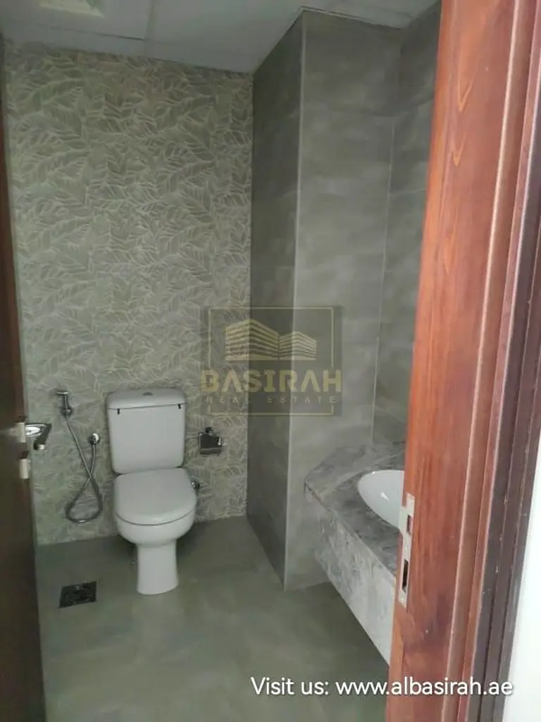 Apartment Brand new very spacious 1, 2 & 3 br available mankhool