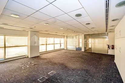 Low Floor | Fitted And Partitioned | Huge