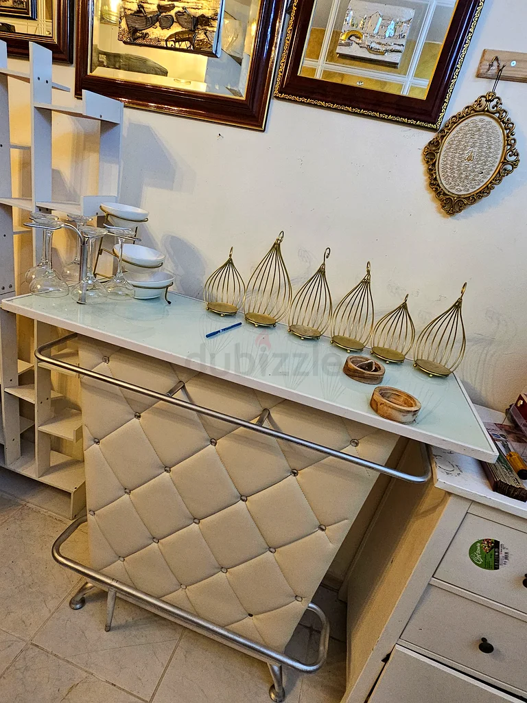Stylish Bar for Sale! AED 300 only