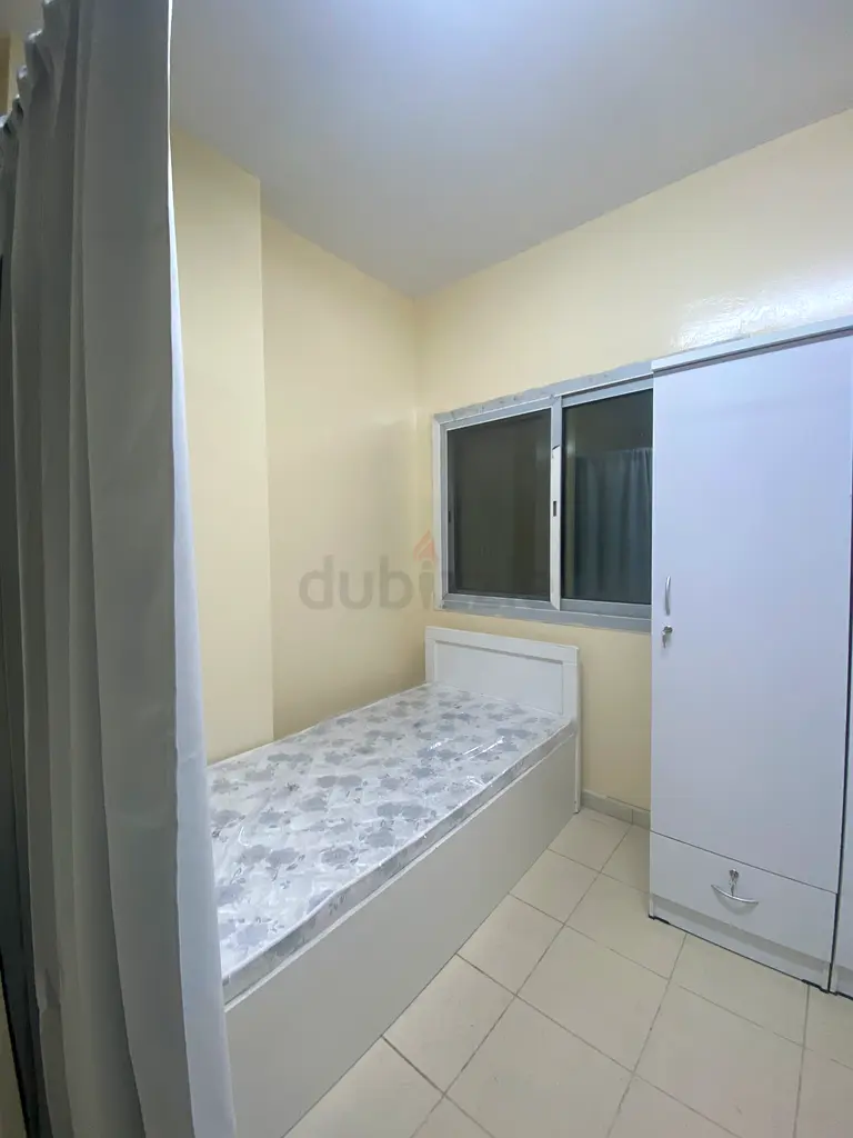 Apartment Exec Gents Bed Spaces Rolla Sharjah Sharjah