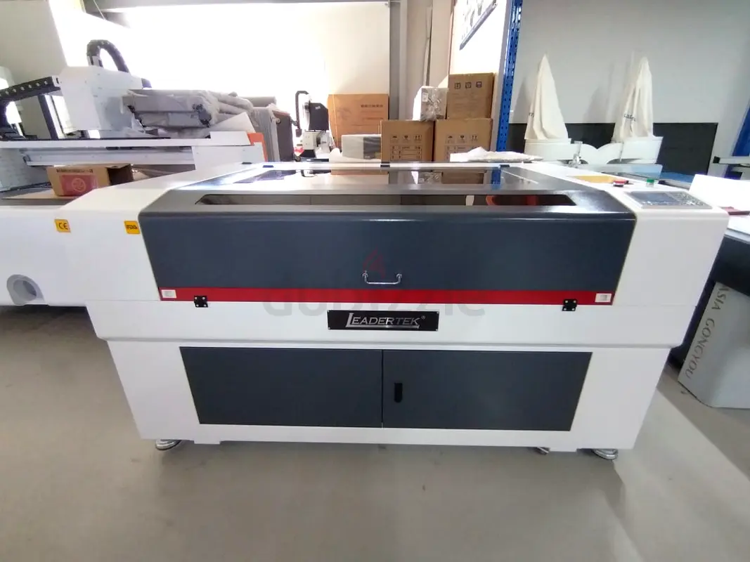 ACo2 laser machine for sale63257633560193116