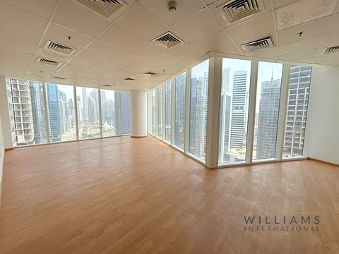 Vacant | Prime Location | High Floor