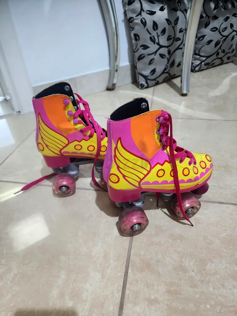 Roller skate for sale