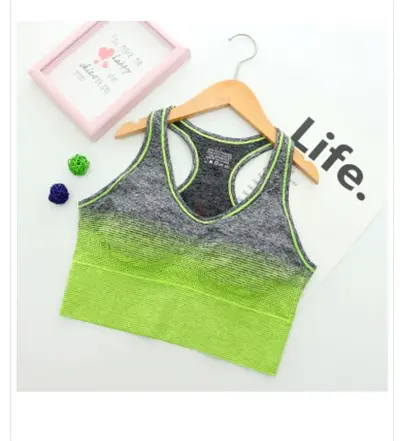 Stretch sports bra size M