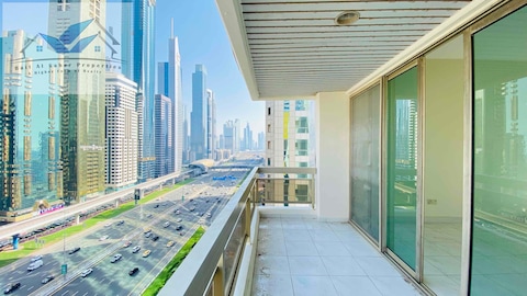 3 Bedroom Apartment On Szr | Chiller Free | Ready To Move