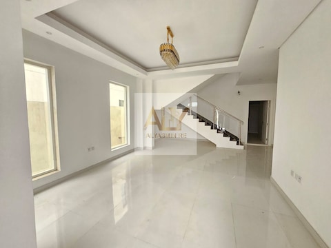 Villa For Rent In A Prime Location In Al Yasmeen - Ajman, Stone Facade, 5 Master Rooms