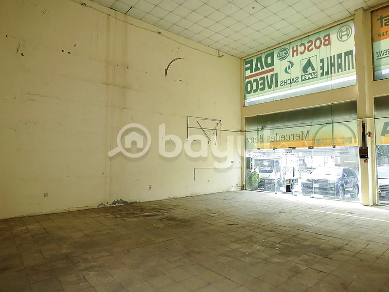 Warehouse Big warehouse available in industrial area 11 Sharjah