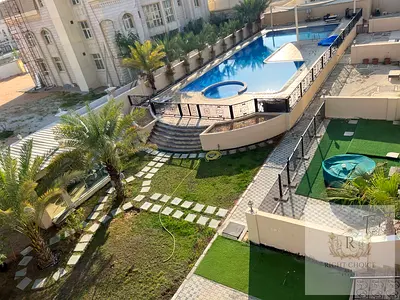 Stand Alone Master! 5 Br Villa With Shared Pool-gym-private Front Back Yard-wardrobes-khalifa City A