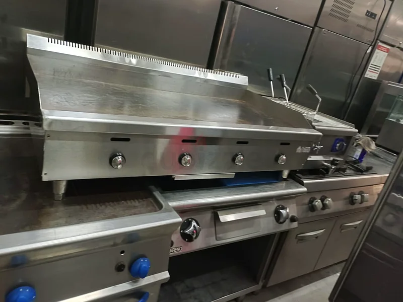 USED RESTAURANT KITCHEN EQUIPMENT