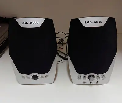 LG 5000 speakers