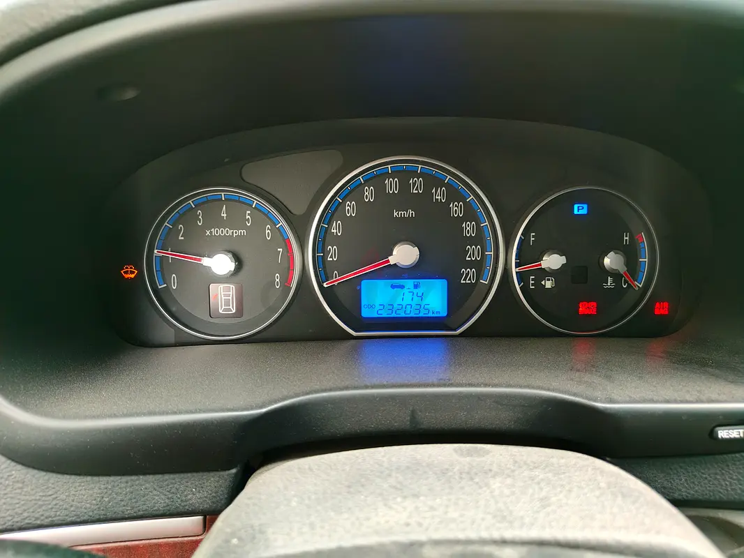 Hyundai Santa Fe , GCC spec 2009 model vehicle for sale, immediate