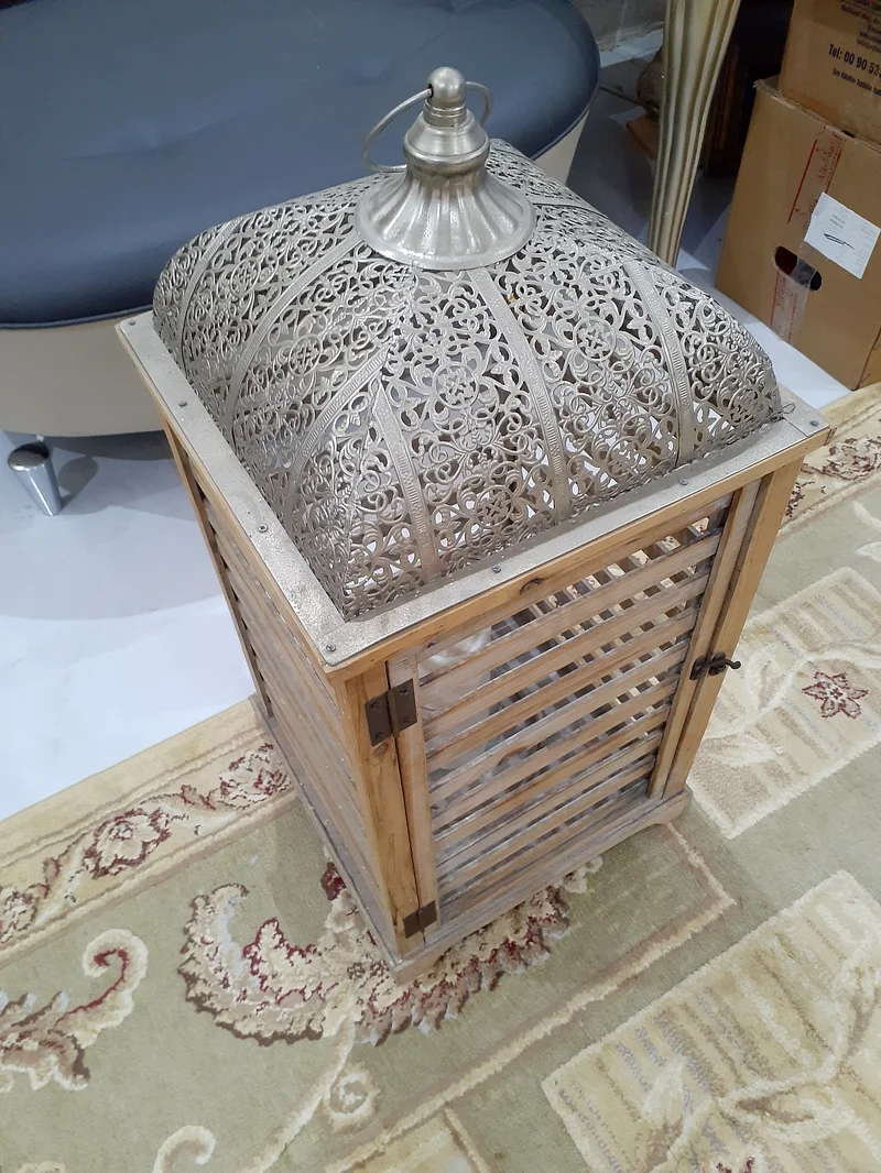 Large Lantern63220828014467111
