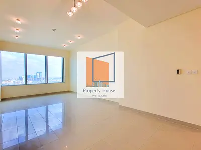 Sea View | Iconic Tower | 0 Chiller