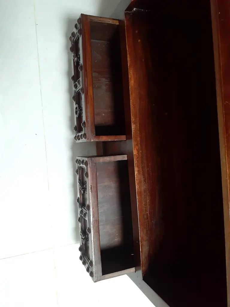 Bookshelf63218806543618116
