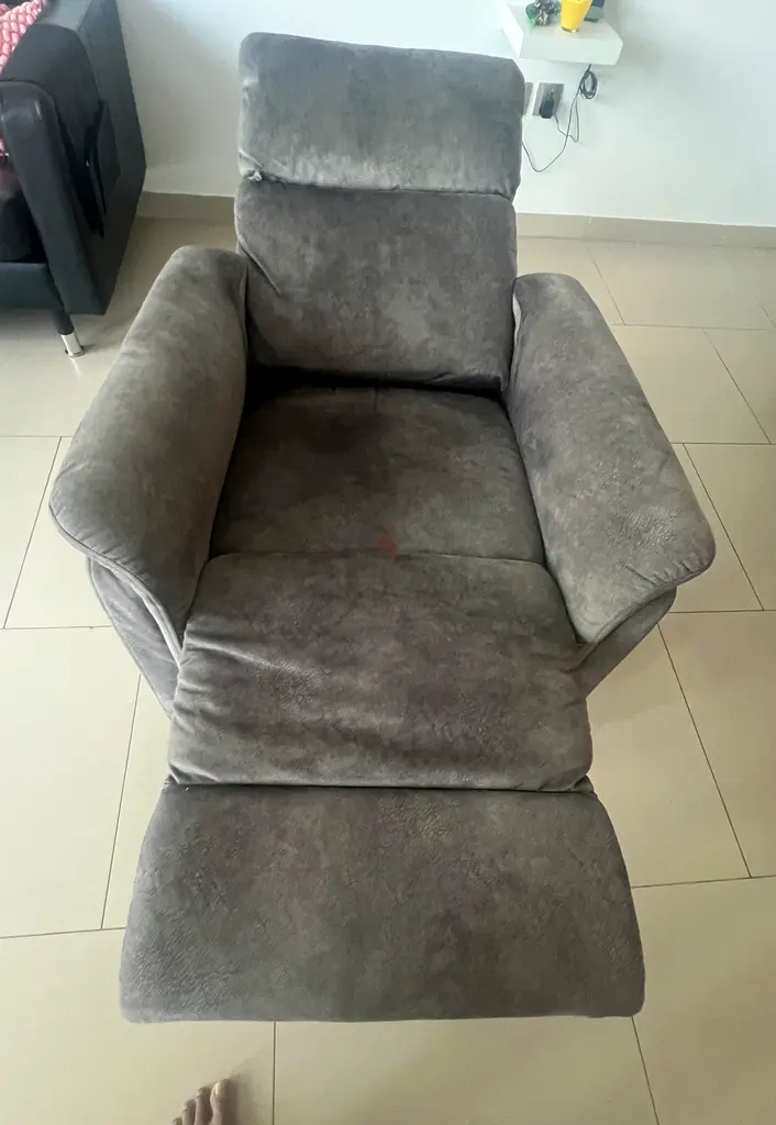 Single Seater Recliner Sofa