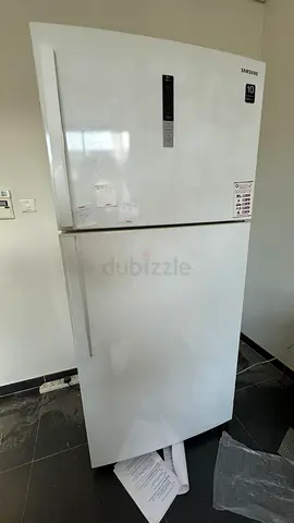 Samsung 810 Liter Freezer On Top Refrigerator With Digital Inverter Compressor, White - RT81CTBWW FR
