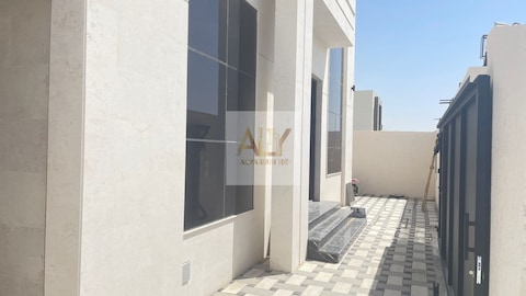 Villa In Hoshi, Sharjah, High-quality Finishing, At An Attractive Price