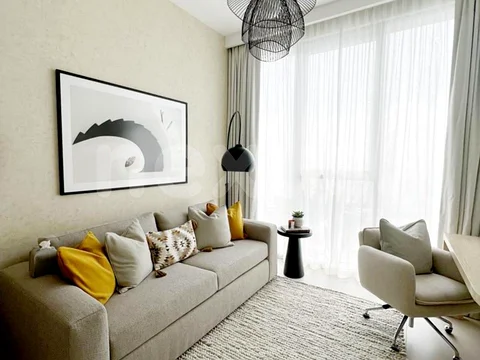 Skyline View | Low Floor | Luxurious Furnishing