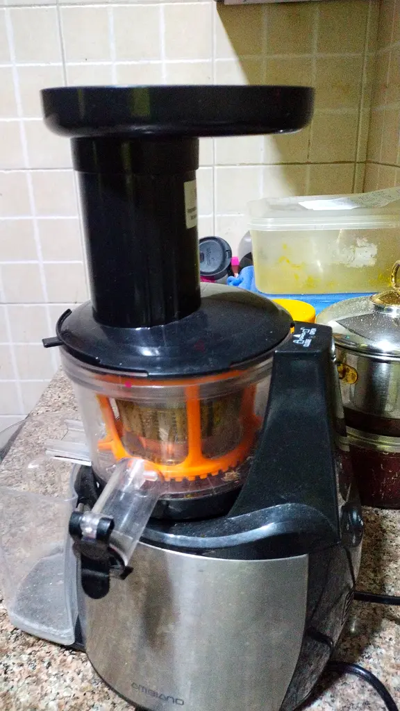 Slow Juicer