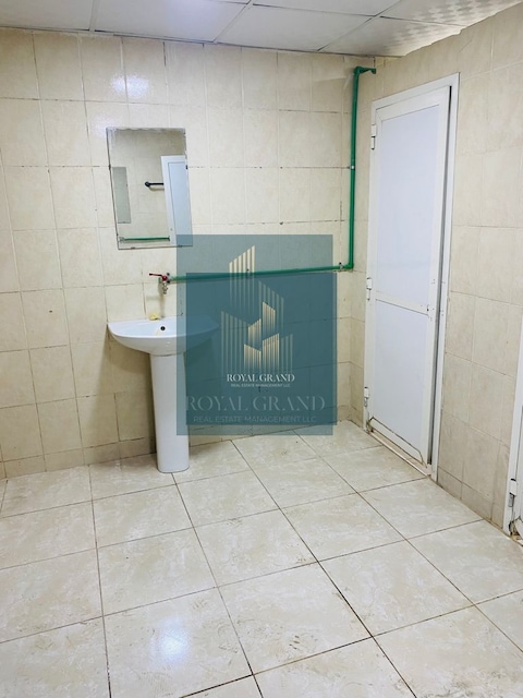 Staff Accomodation Available In Mussaffah On Lowest Cost