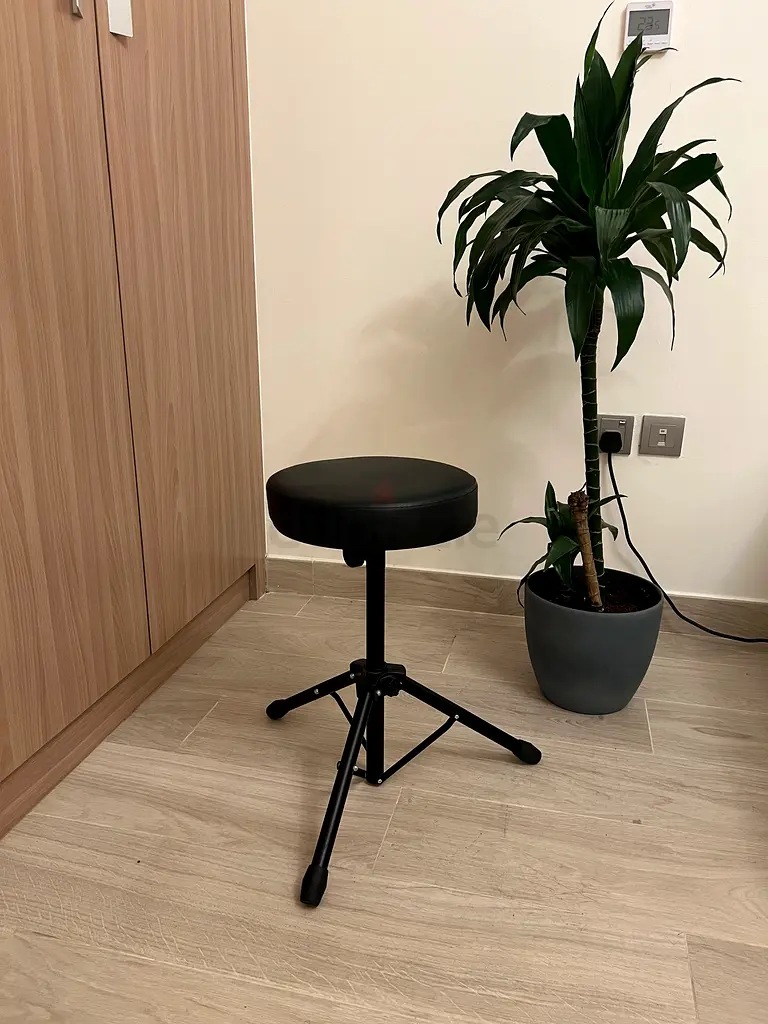 Folding stool small chair دوبيزل