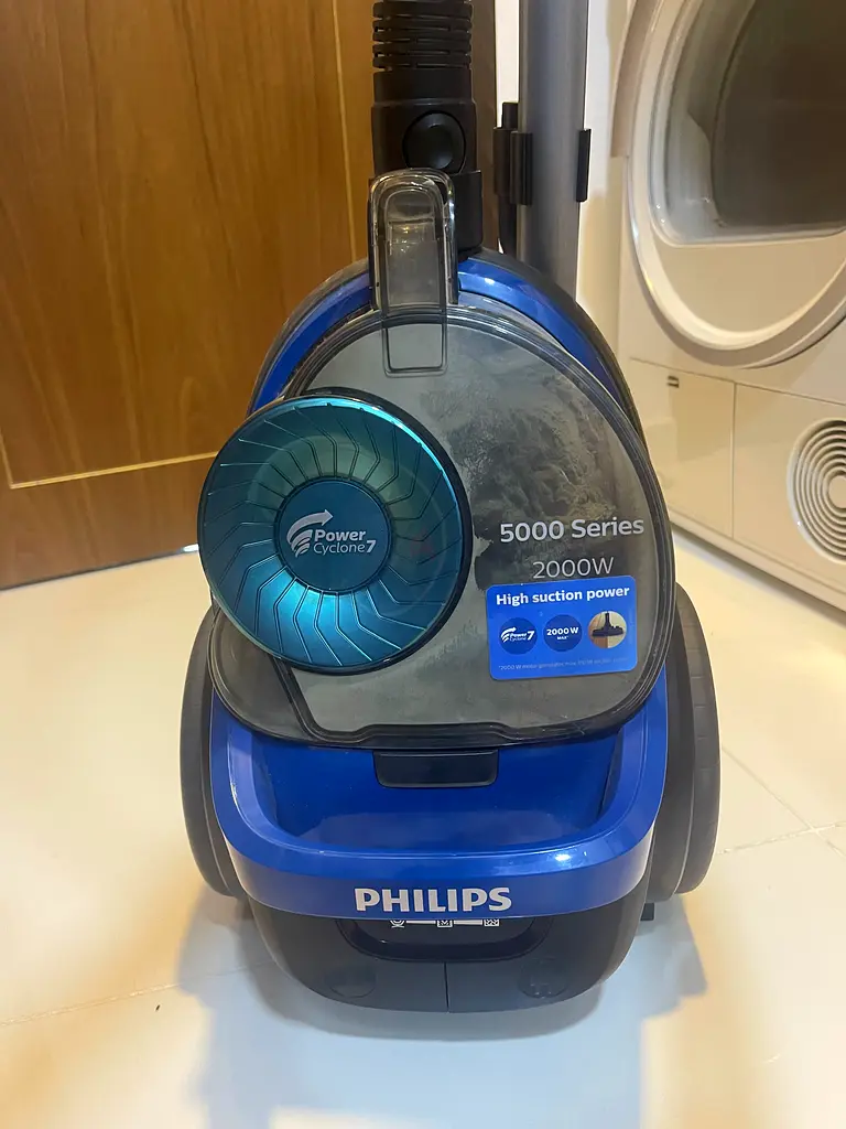 Philips Cyclon7 2000W vacuum cleaner دوبيزل
